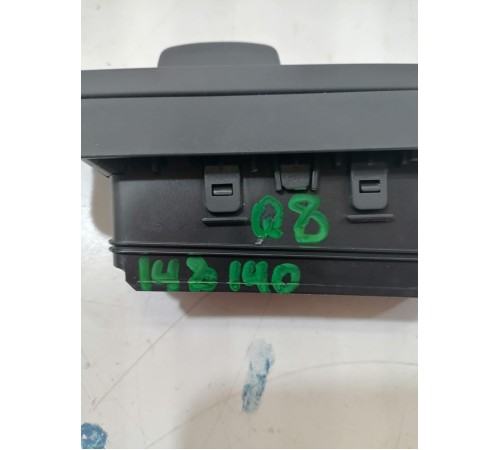 Дефлектор воздушный правый