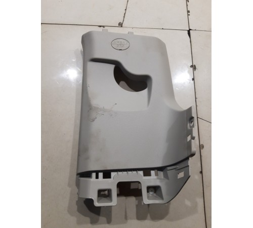 Обшивка стойки(задняя правая)