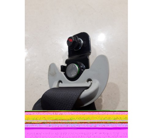 Ремень безопасности (задний правый)