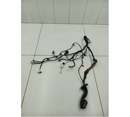 Электропроводка двери передняя левая