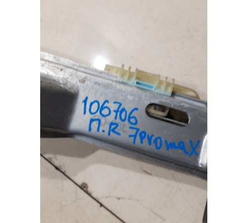 Стеклоподъемник (передний правый)