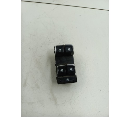 Блок кнопок стеклоподъёмников передний левый