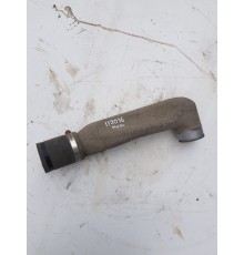 Патрубок системы охлаждения колено