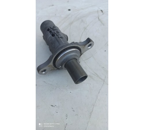 Главный тормозной цилиндр