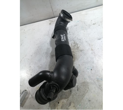 Патрубок воздушного фильтра