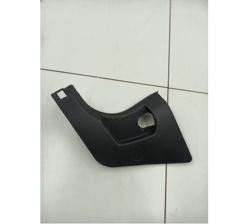 Обшивка передней стойки левая нижняя