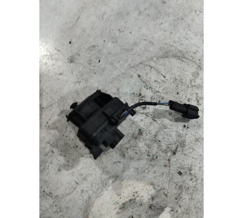 Активатор лючка бензобака