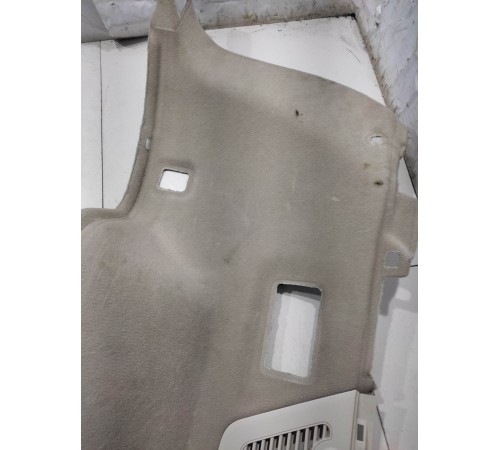 Обшивка багажника(задняя левая)