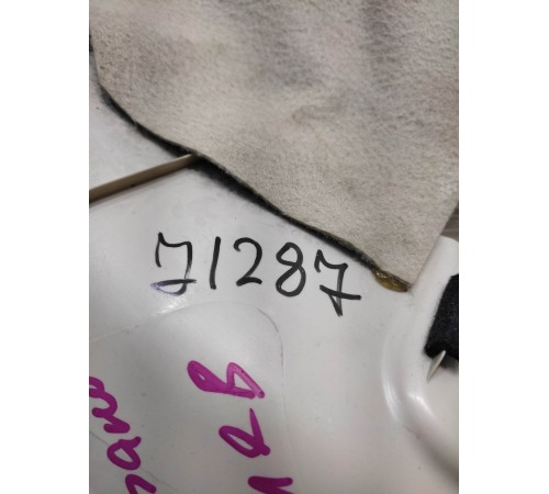 Обшивка багажника(задняя левая)