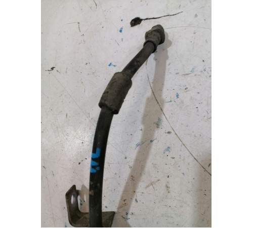 Тормозной шланг передний левый