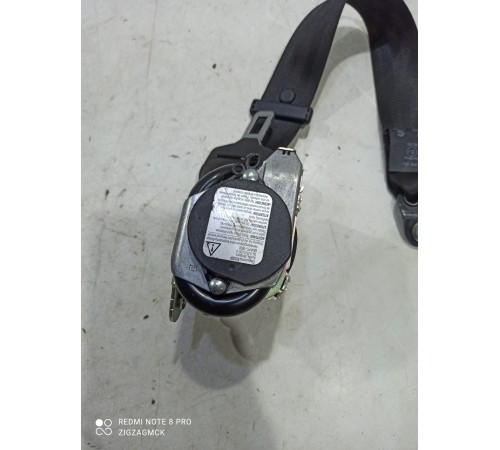 Ремень безопасности (задний правый)