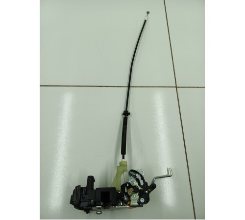 Замок двери задний правый