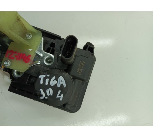 Замок двери задний правый