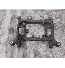 Балка подвески передняя (подрамник)