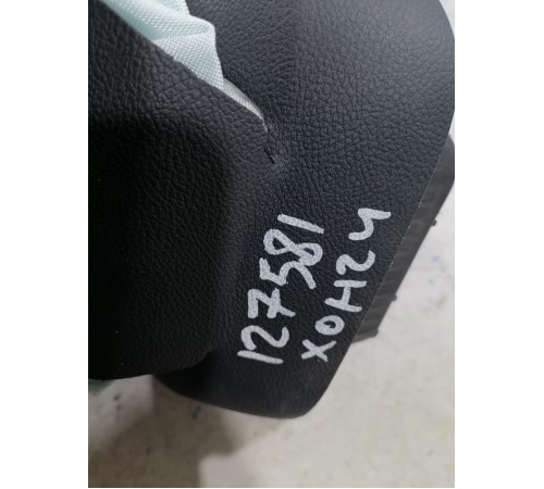 Подушка безопасности водителя