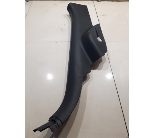 Обшивка стойки(задняя правая)