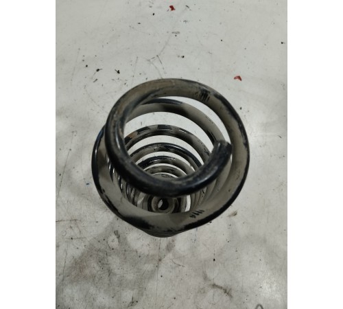 Пружина подвески(задняя правая)