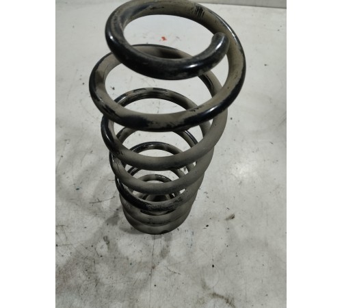 Пружина подвески(задняя правая)