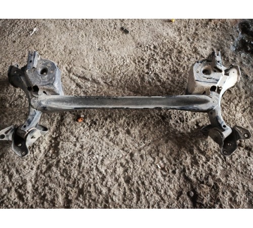 Балка задняя