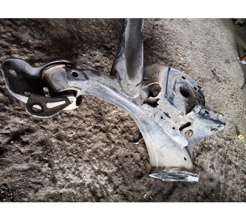 Балка задняя