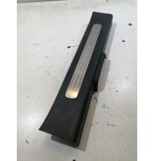 Накладка порога левая