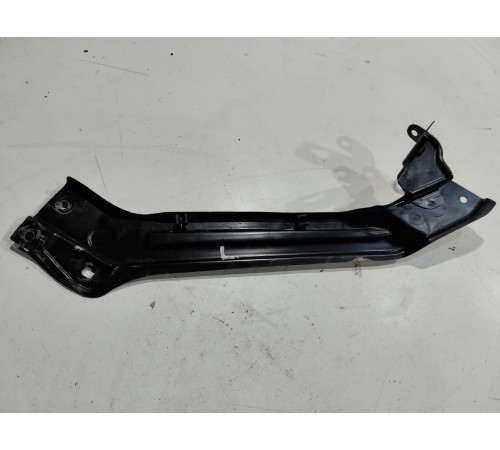 Кронштейн(крепление) передней панели левый