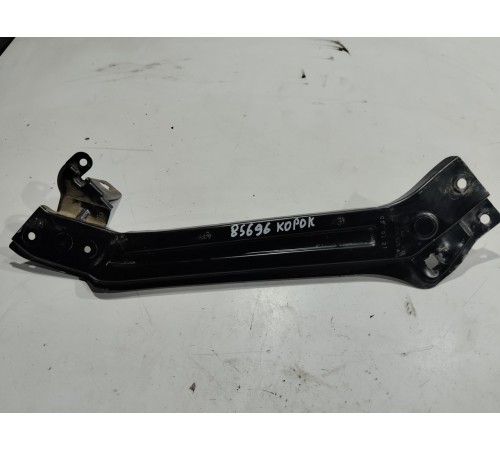 Кронштейн(крепление) передней панели левый