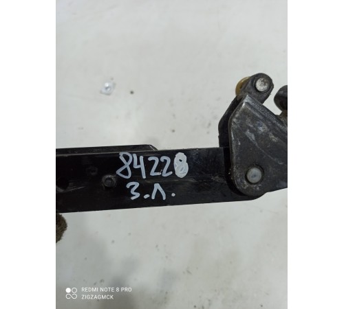 Ролик двери сдвижной (задний левый нижний)