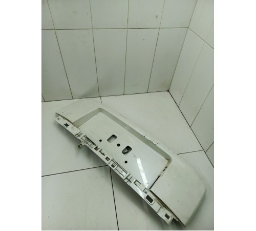 Накладка крышки багажника