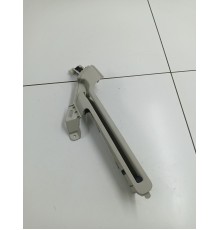 Кронштейн полки багажника левый