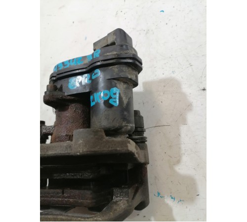 Суппорт задний правый