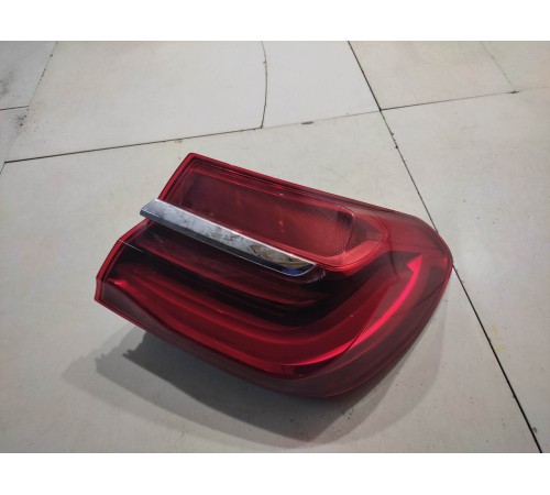 Фонарь (задний правый)