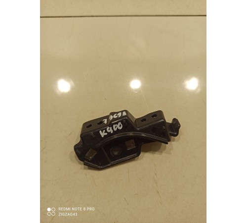 Кронштейн накладки торпедо