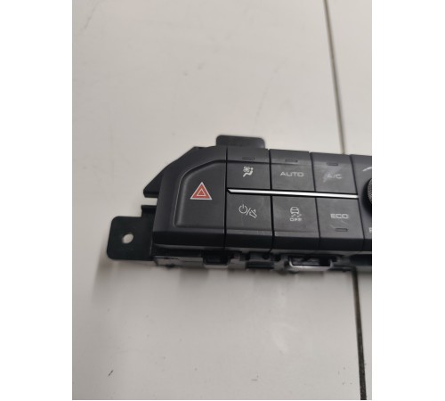 Блок управления климат-контролем