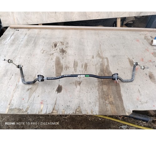 Стабилизатор поперечной устойчивости задний