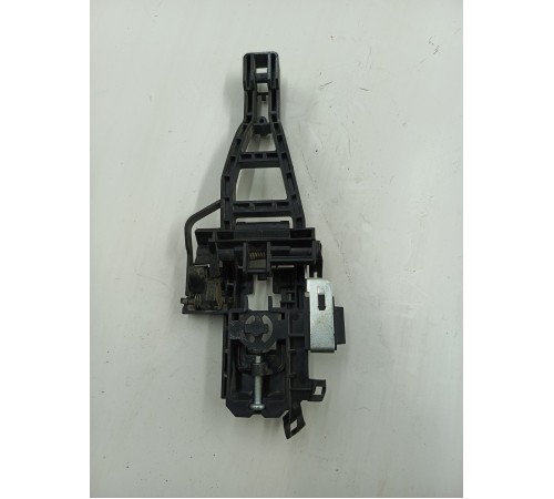 Кронштейн ручки двери