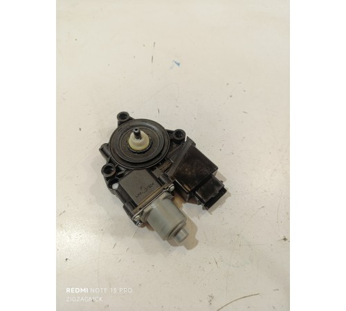 Моторчик стеклоподъемника задний правый