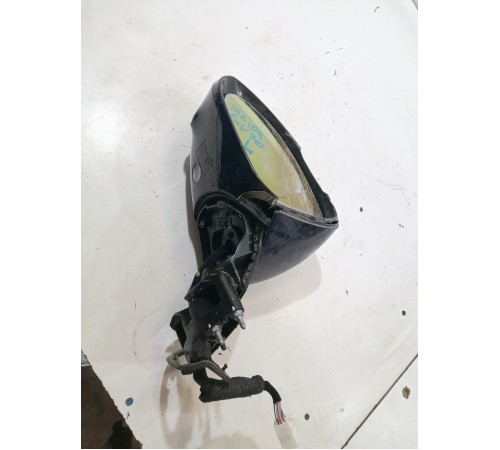 Зеркало боковое левое с камерой