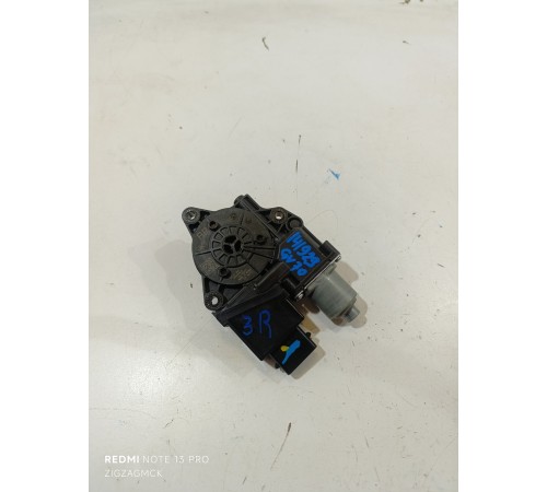 Моторчик стеклоподъемника задний правый