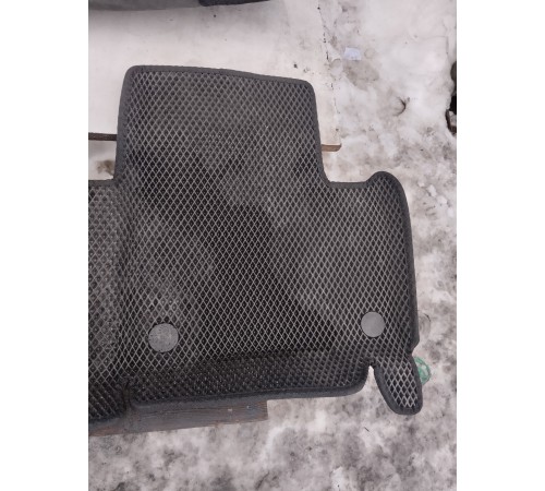 Комплект ковриков салона