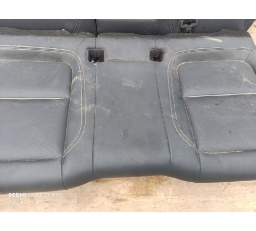 Задний ряд сидений