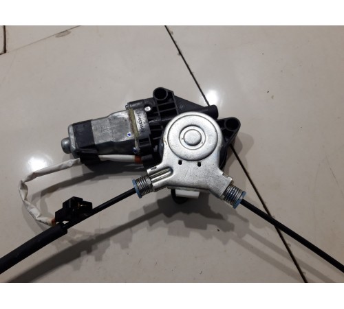 Стеклоподъемник (передний правый)