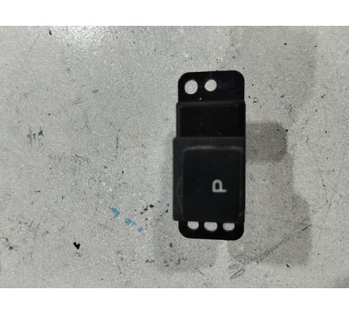 Кнопка фиксатора стояночного тормоза