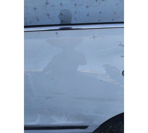 Дверь задняя левая