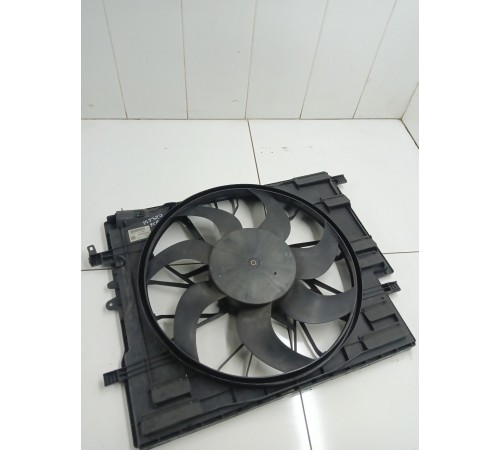 Вентилятор охлаждения двигателя с диффузором