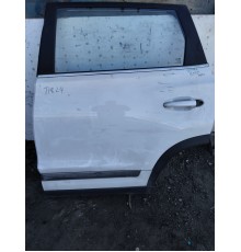 Дверь задняя левая