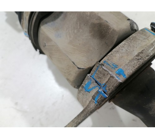 Привод (полуось) передний правый