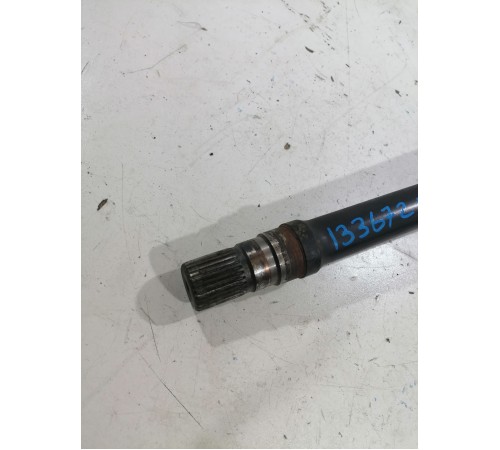 Привод (полуось) передний правый