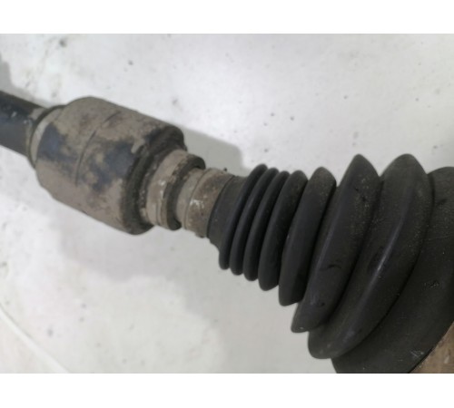 Привод (полуось) передний правый