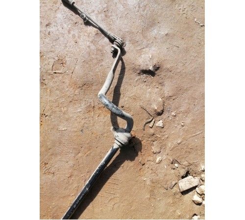 Стабилизатор передний